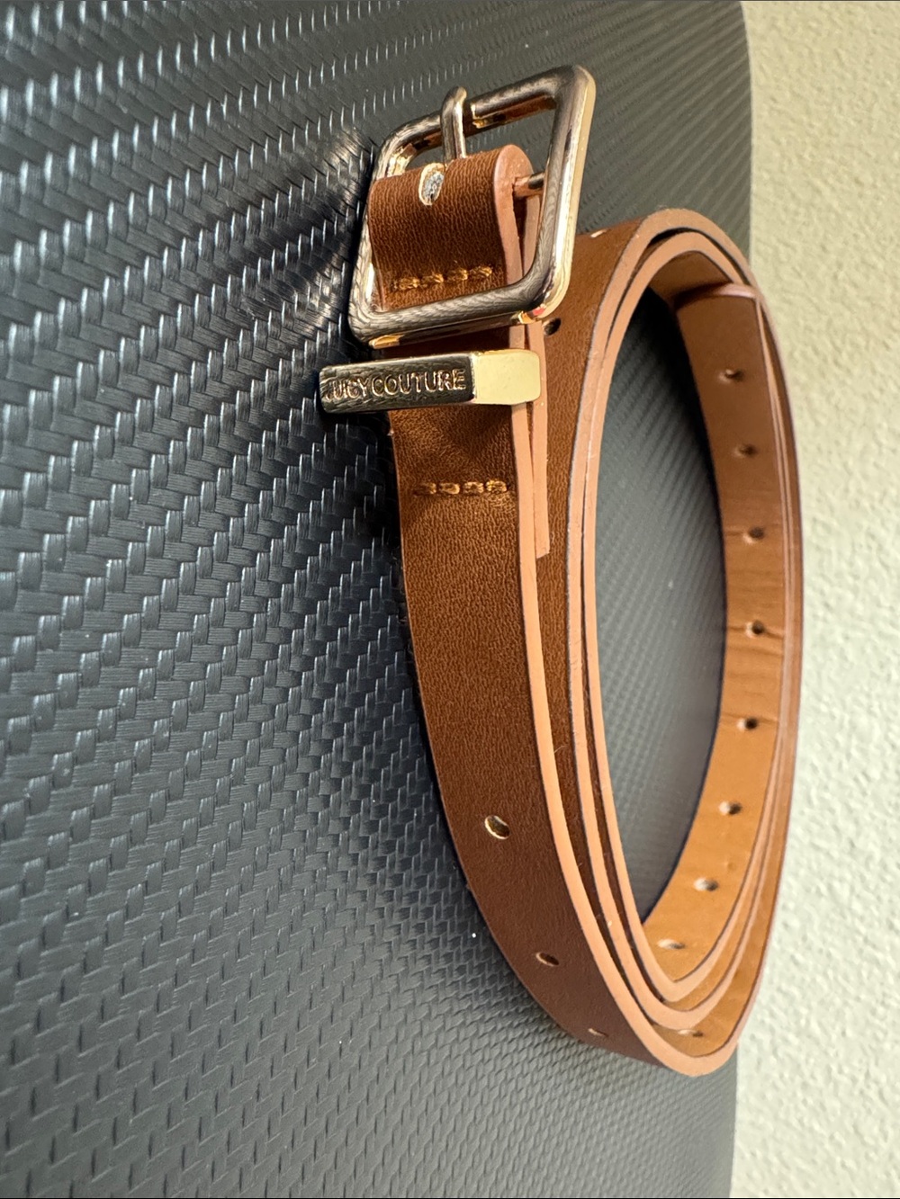 Juicy Couture Brown Leather Men’s Belt with Gold-Tone Accent